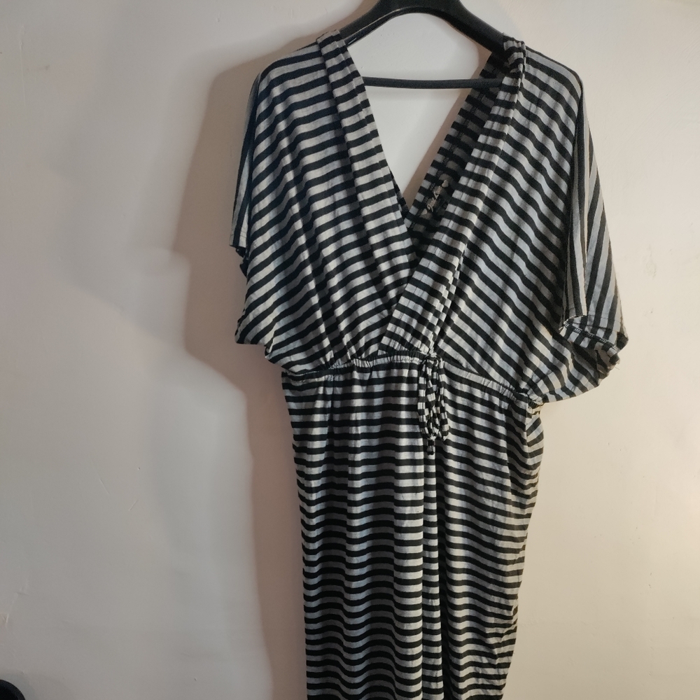 Mid Length Stripe dress with short sleeves and low cut top and drawstring